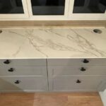 Arbeitsplatte: Keramik Calacatta